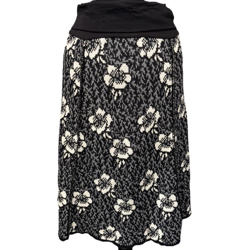 NEW Green 3 4 Panel Floral A Line Skirt Size‎ Medium Black White High Rise USA
